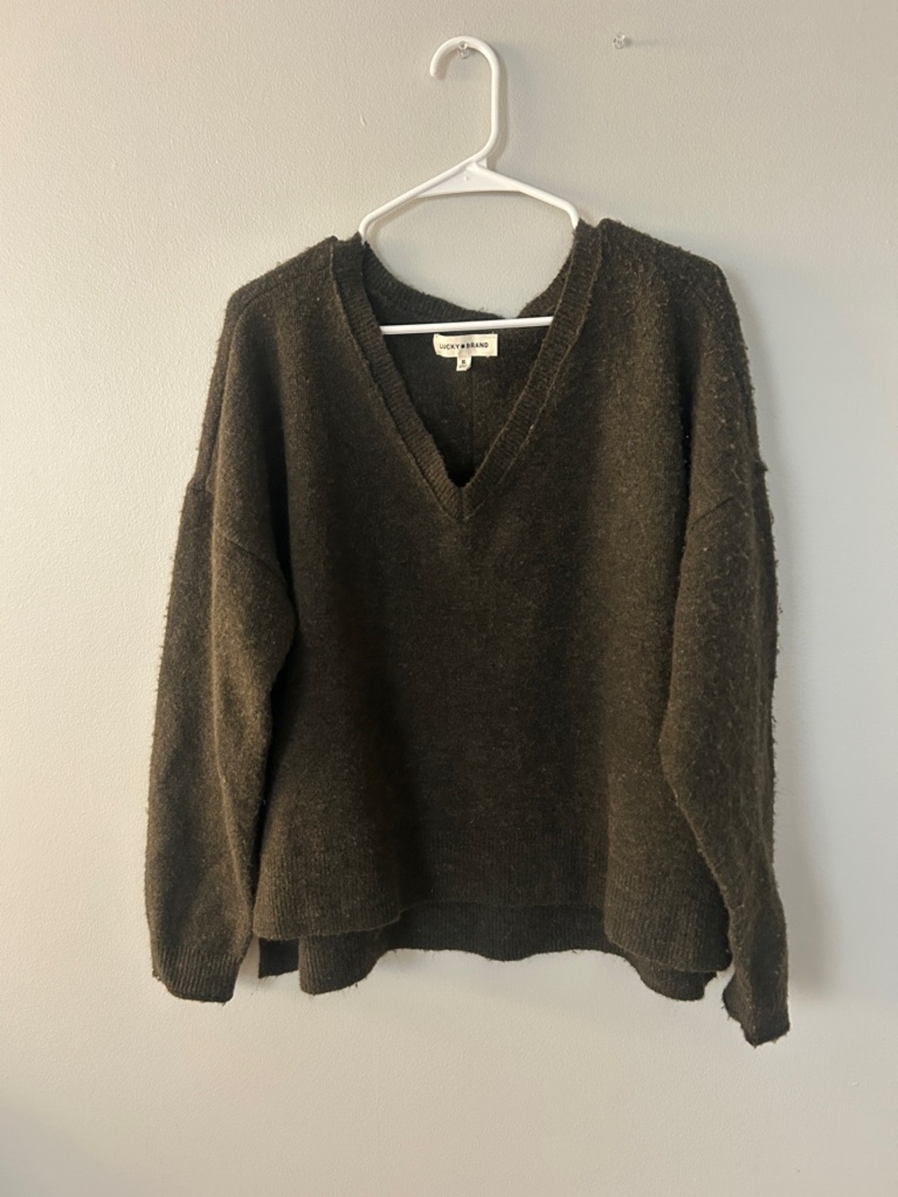 Lucky Brand Olive Green V-Neck Fuzzy Pullover Sweater